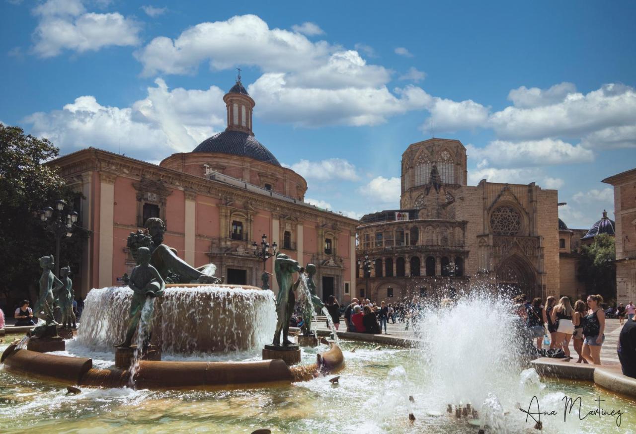 Luminoso. Comodo. Acogedor. Wifi. Junto A Ave Valencia Exterior photo