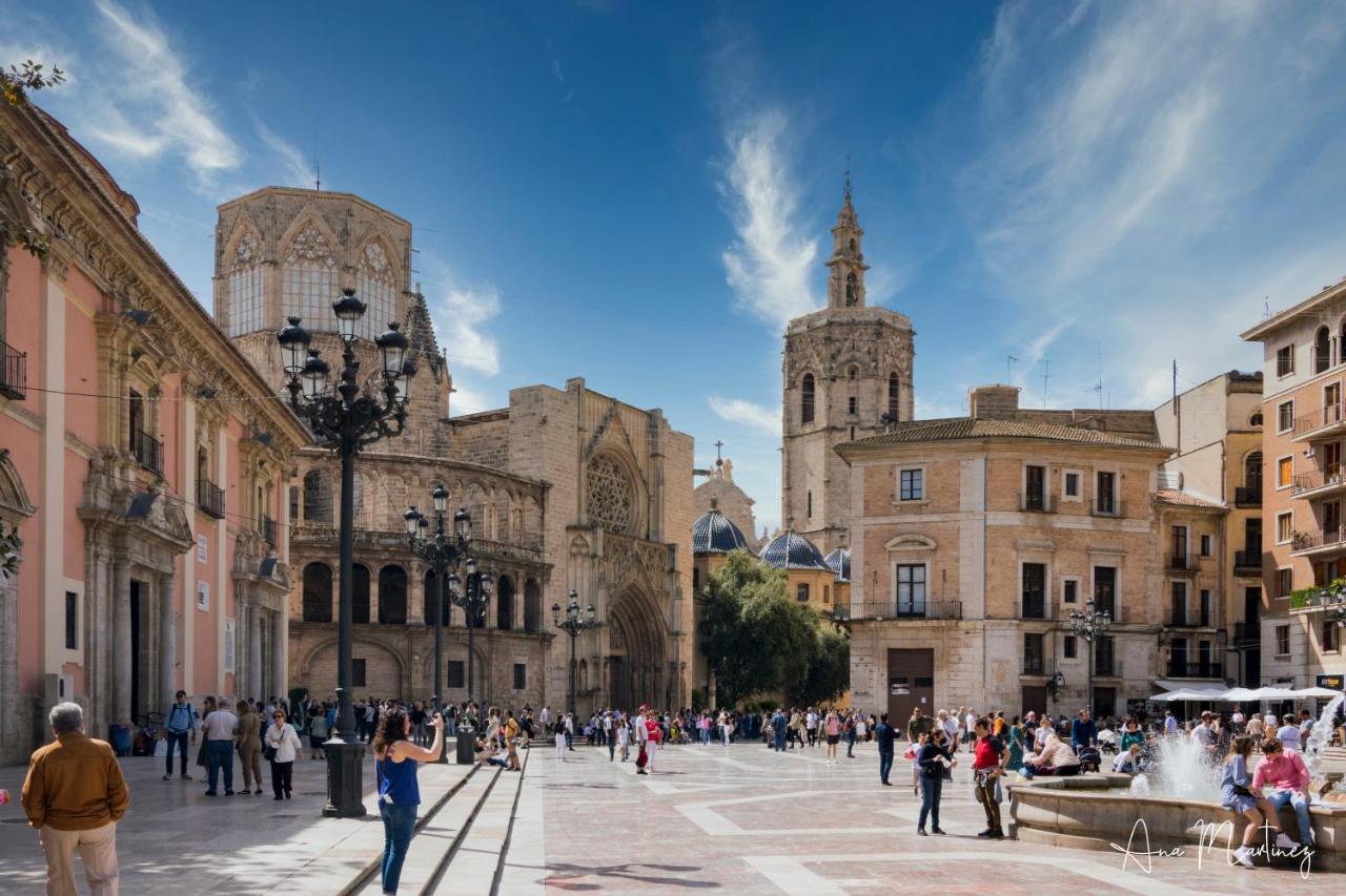 Luminoso. Comodo. Acogedor. Wifi. Junto A Ave Valencia Exterior photo