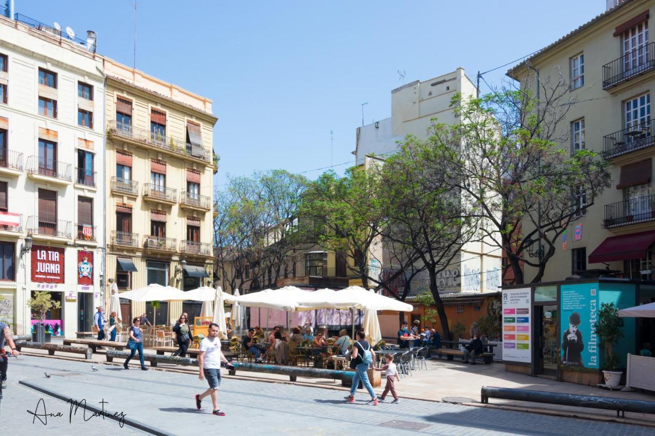 Luminoso. Comodo. Acogedor. Wifi. Junto A Ave Valencia Exterior photo