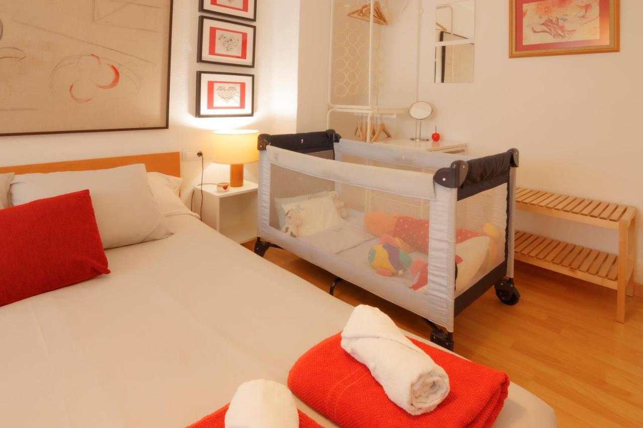 Luminoso. Comodo. Acogedor. Wifi. Junto A Ave Valencia Exterior photo